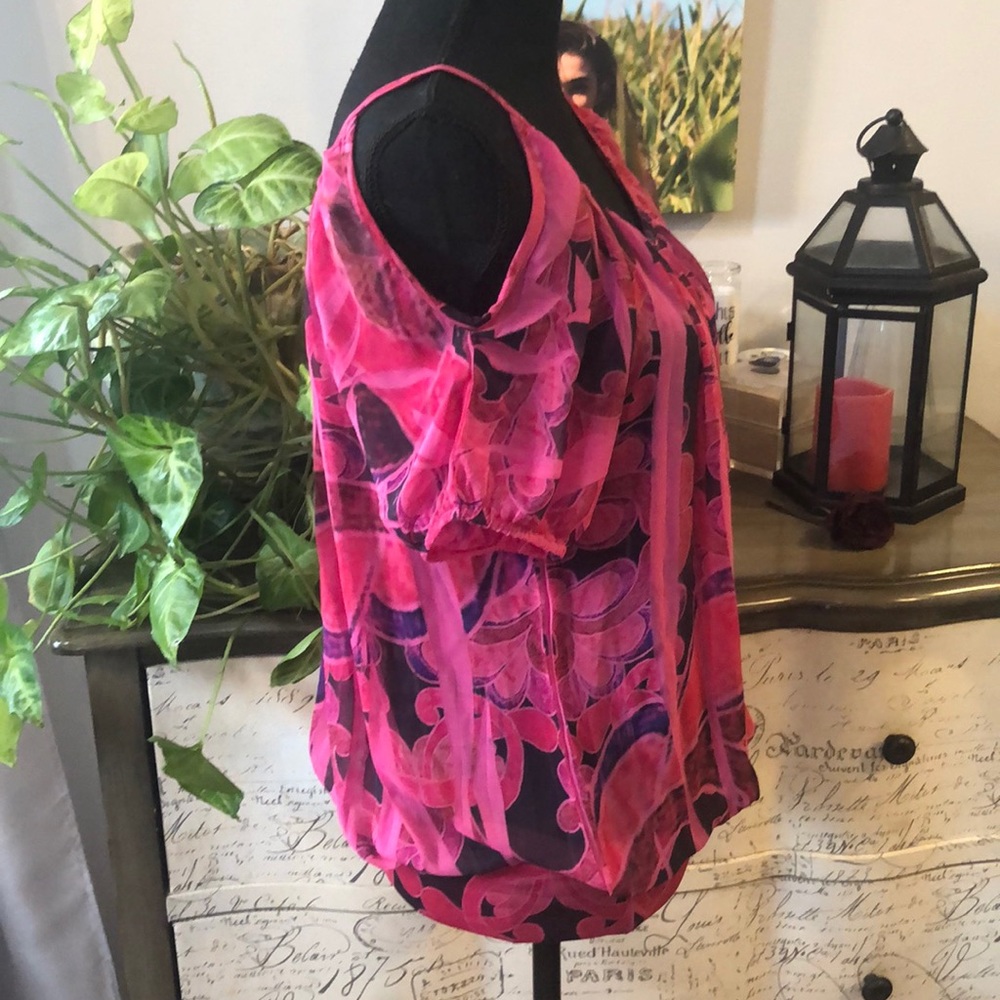 VTG BODY CENTRAL COLD SHOULDER SHORT SLEEVE ABSTRACT PRINT BLOUSE PINK PURP SZ M - Picture 5 of 16